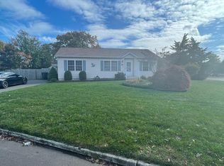 1195 Cottonwood Dr, Toms River, NJ 08753