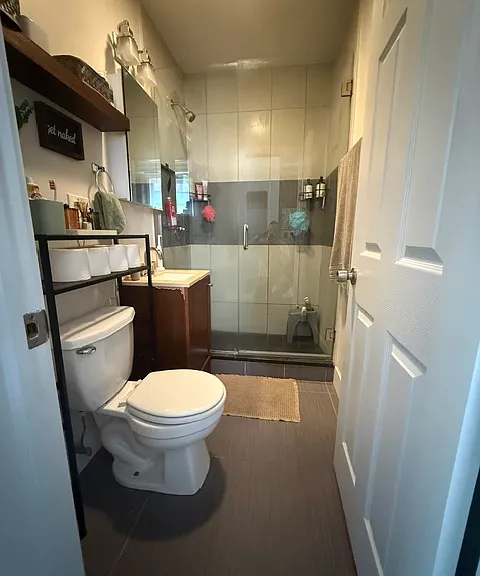 919 N Damen Ave #2F — Photo 3