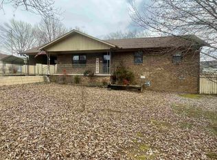 304 Maple Dr, Mountain View, AR 72560