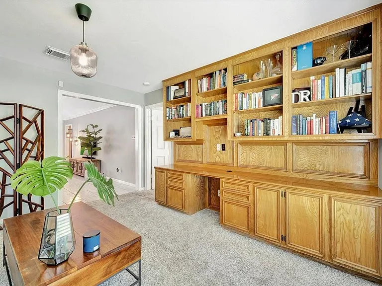 15402 Willow Shores Dr — Photo 17