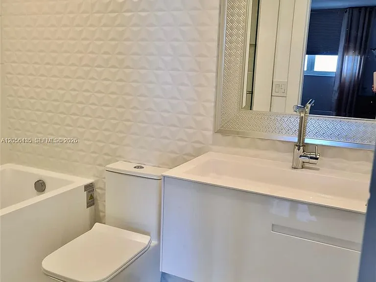 3001 S Ocean Dr #721 — Photo 12