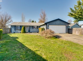 802 SE Excel Ct, Sheridan, OR 97378