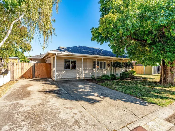 1476 Thomas Drive, Napa, CA 94558