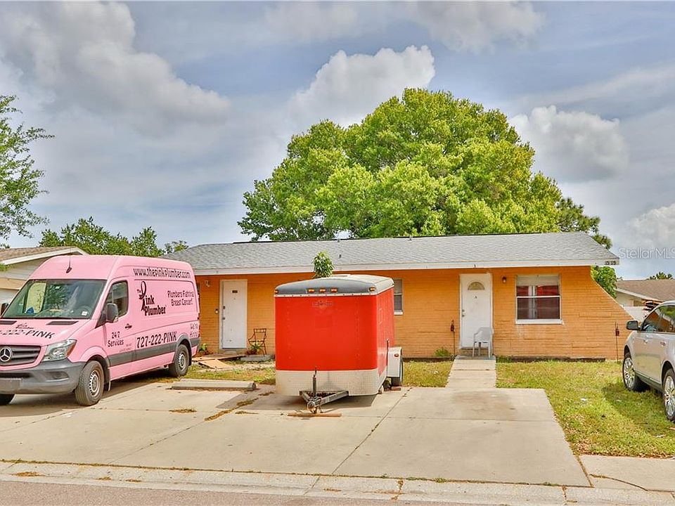 2nd image of 15195 Wind Tree Dr