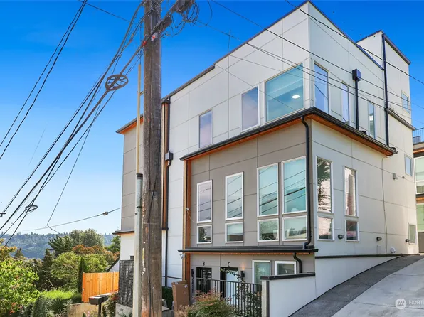 2411 W Boston Street #C, Seattle, WA 98199