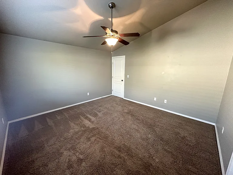 2663 Torrey Pines Way — Photo 14