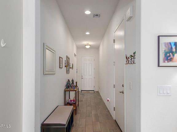 3rd image of 7913 E BOISE Street