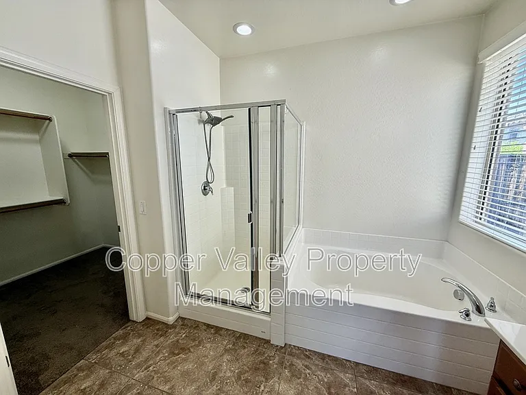 5511 W Desperado Way — Photo 7