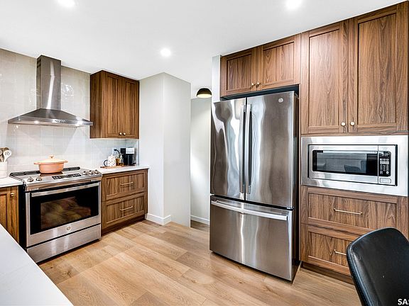 5th image of 1313 Conn Avenue