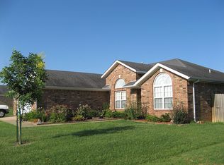 1910 SW Fremont St, Bentonville, AR 72713