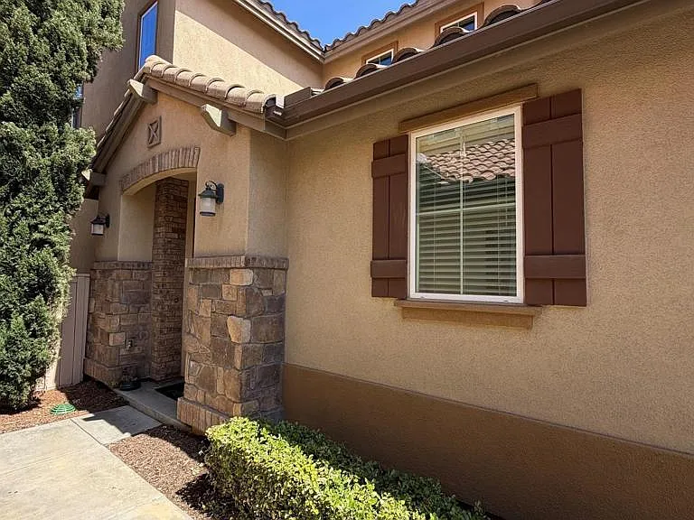 1457 Chert Dr — Photo 2
