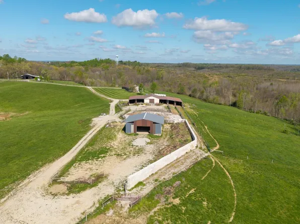 2232 State Route 83 Rd, Beverly, OH 45715