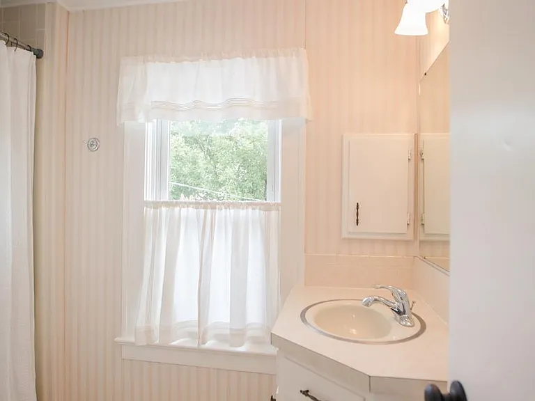 17960 Oak Grove Rd — Photo 22