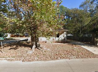 824 N Izard St, Forrest City, AR 72335