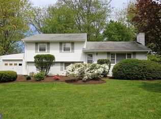 2113 Reynolds St, Falls Church, VA 22043