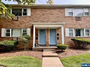 2-35 Virginia Dr #A, Fair Lawn, NJ 07410