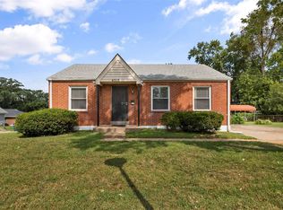 4315 Edgewood Blvd, Saint Louis, MO 63121