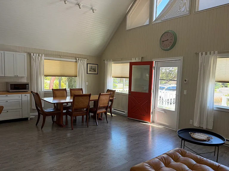 208 Swinomish Dr — Photo 6