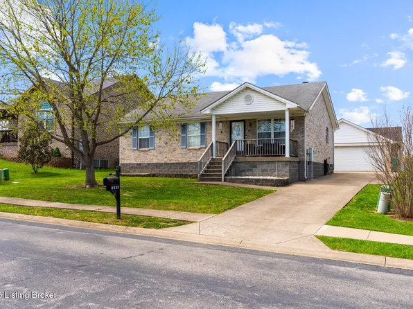 8823 Vision Pl, Louisville, KY 40229
