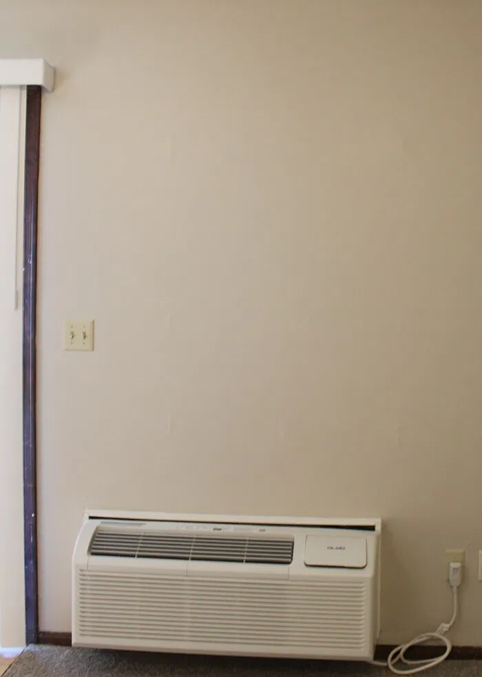 1 bed, 1.0 bath, $725 — Photo 3