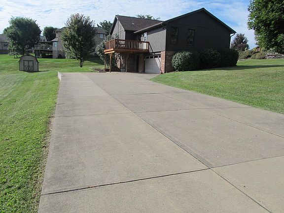 2nd image of 102 Jessop Dr