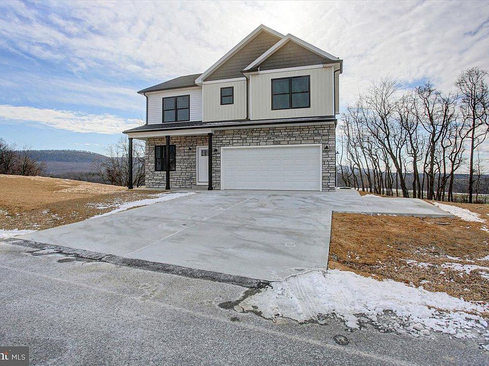 1st image of 120 Feather Dr
