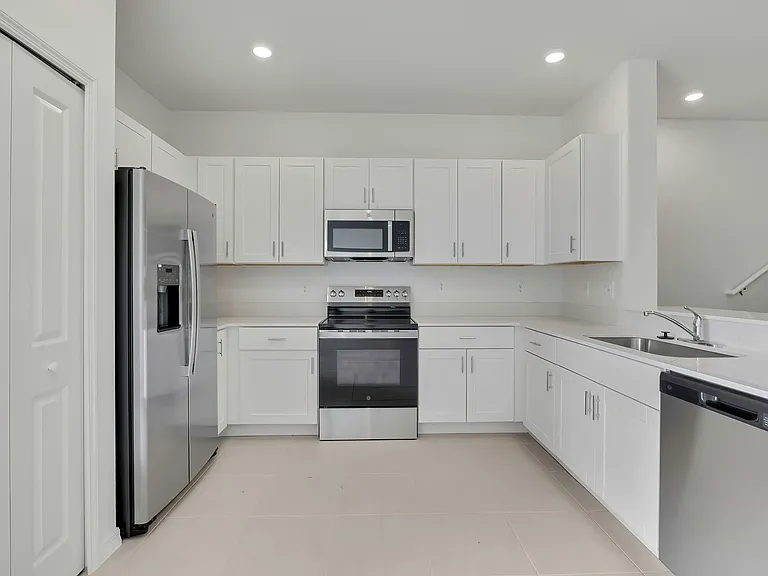 36144 Risa Michele St — Photo 20