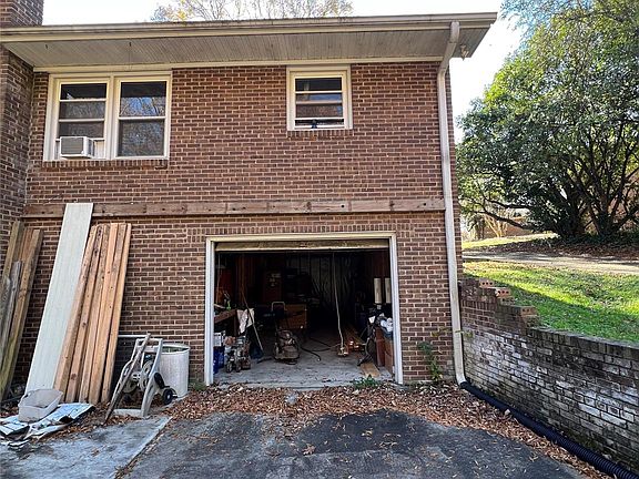 3rd image of 7004 Delisa Dr