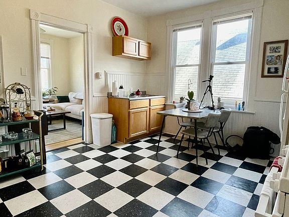 2nd image of 2437 N Weil St #3