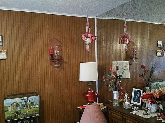 4th image of 1801 SE 22nd Ave
