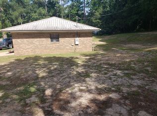 2738 Hickman Ave, Elba, AL 36323