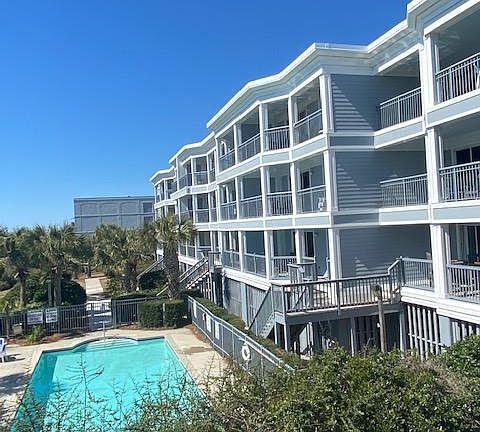 5th image of 1140 Ocean Blvd Unit 307