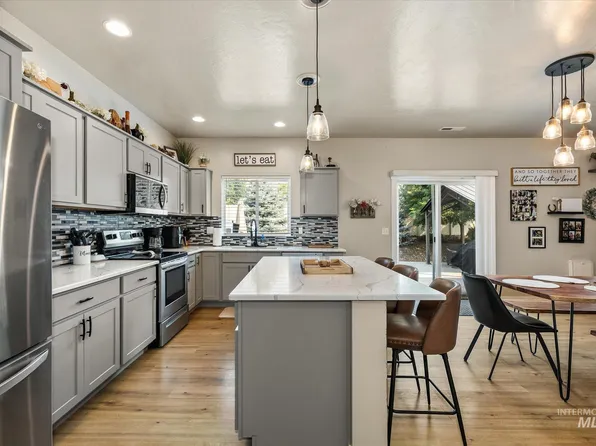 3218 S Veneto Pl, Meridian, ID 83642
