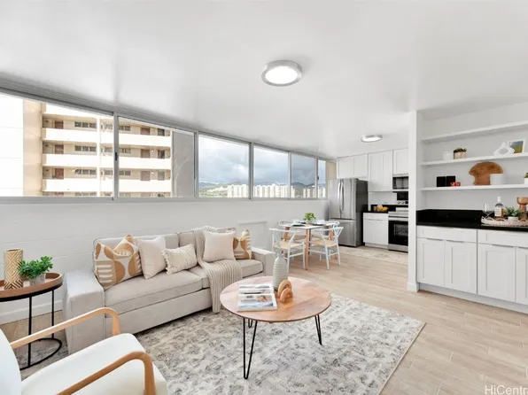 5180 Likini St APT 501, Honolulu, HI 96818