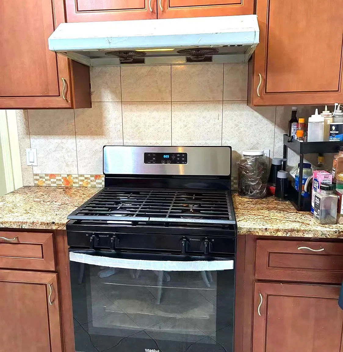 1 bed, 1.0 bath, $950 — Photo 4