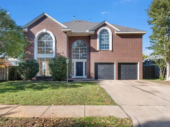 321 Parkview Dr, Hurst, TX 76053