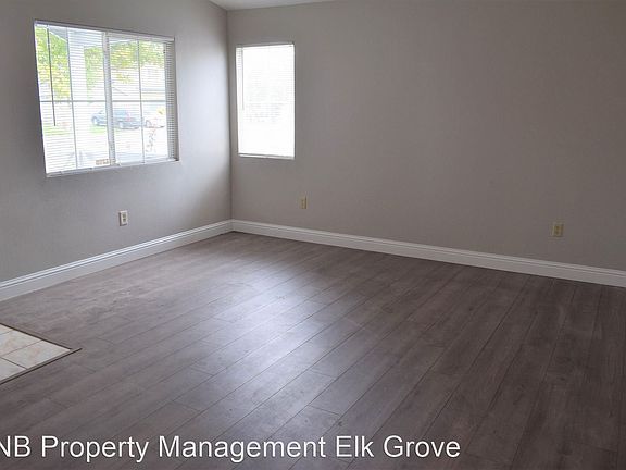 2nd image of 2461 Dry Creek Way