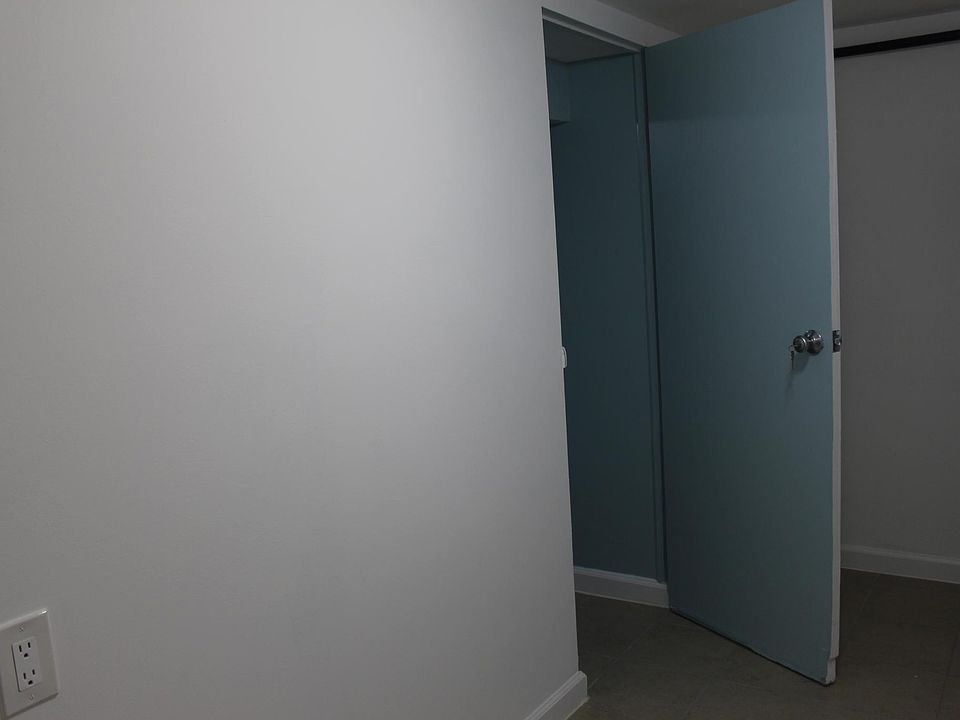 1st image of 11448 133rd St