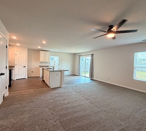 4th image of 925 Turkey Berry Ln