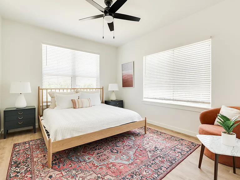 B12 Apartments — Photo 19