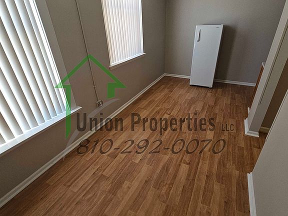 2nd image of 412 Grand River Ave #11421870