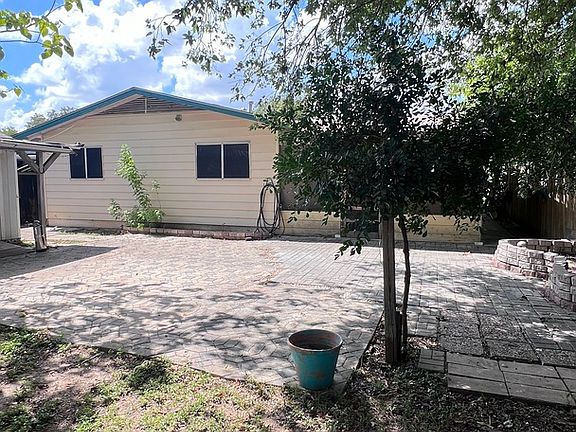 4th image of 530 PARK FIELD DR