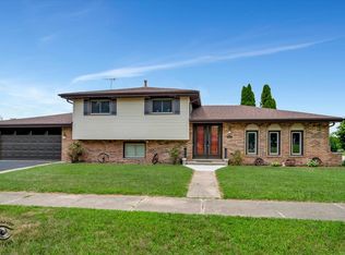 1036 Catalpa St, Beecher, IL 60401