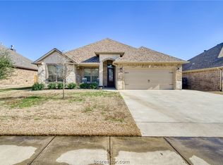 3051 Embers Loop, Bryan, TX 77808