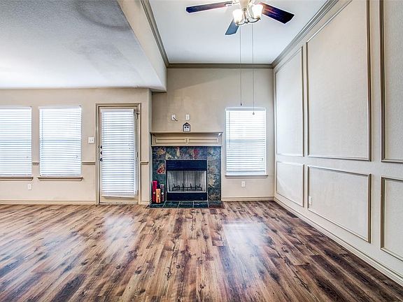 3rd image of 12505 Oceanside Dr