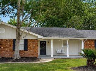 31 Chantilly Ter, Bay Saint Louis, MS 39520
