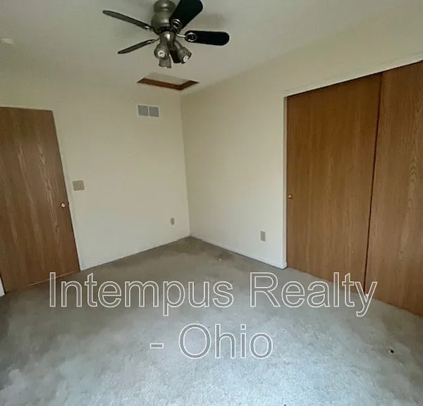 173 Niatross Pl — Photo 16