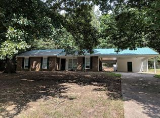 9 Redfield Dr, Phenix City, AL 36869