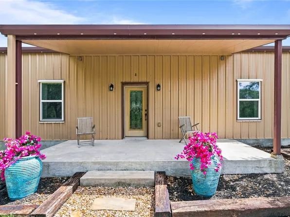 941 Weeping Willow, Rockport, TX 78382