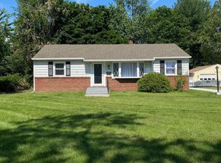 401 Glendale Dr, Somerdale, NJ 08083